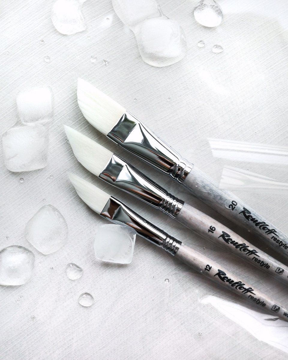 Кисти Roubloff restyle из синтетического ворса white toray серии 1WtD4